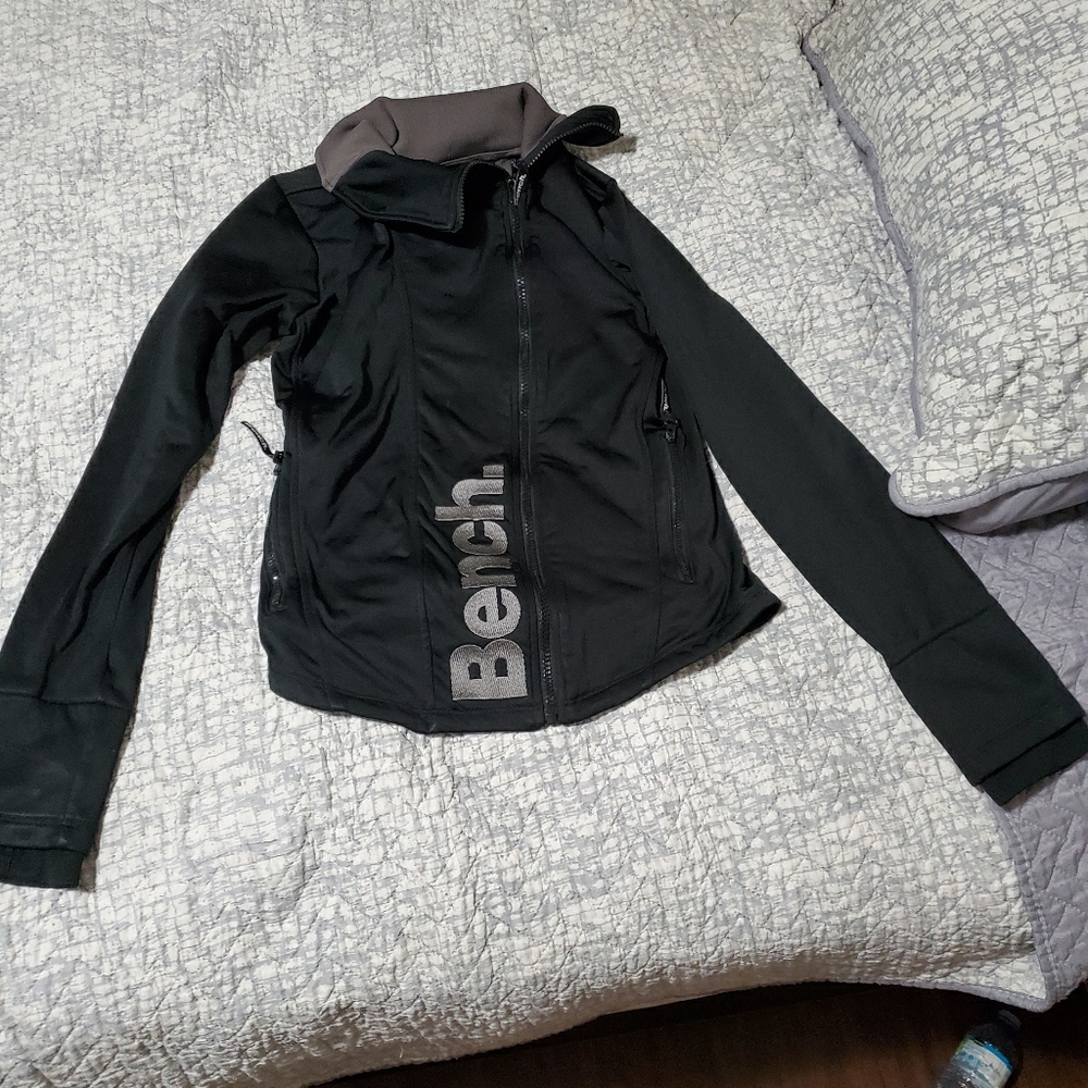 Bench sweater jacket